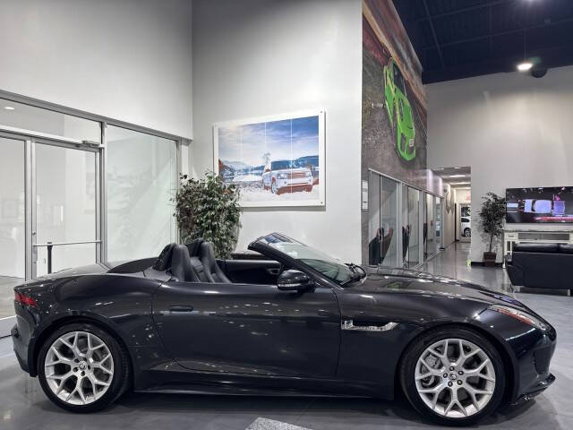 2014 Jaguar F-TYPE V8 S
