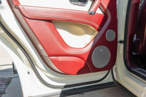 2019 Bentley Bentayga V8