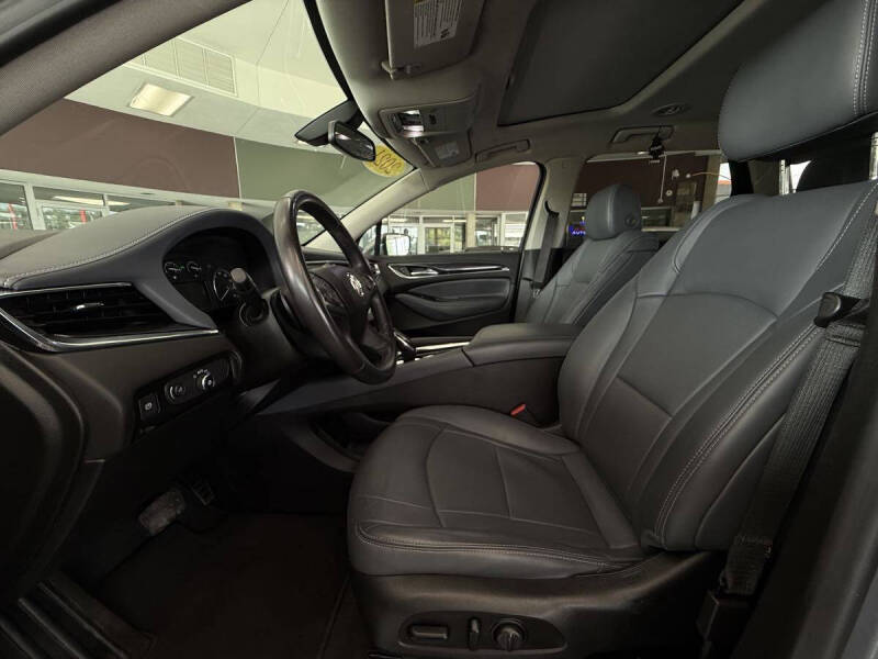2021 Buick Enclave Essence