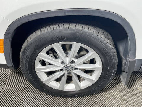 2017 Volkswagen Tiguan