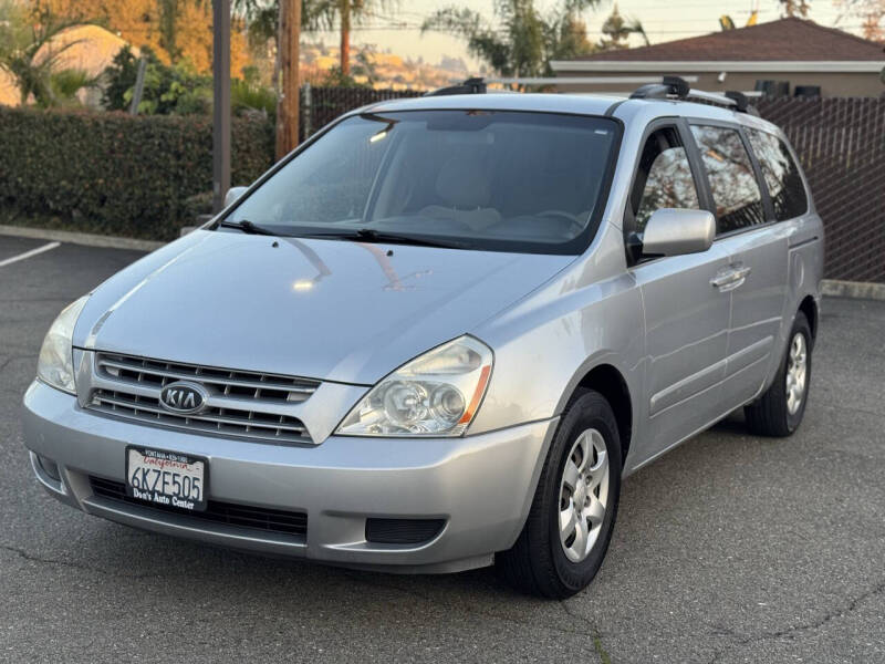 2010 Kia Sedona LX