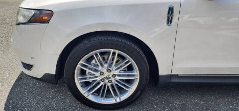 2018 Lincoln MKT Reserve