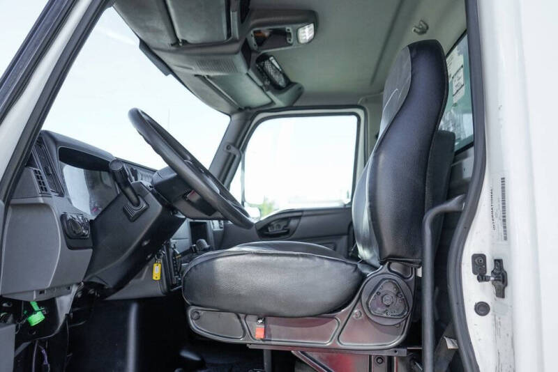 2020 International MV607