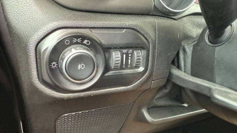 2019 Jeep Wrangler Sport