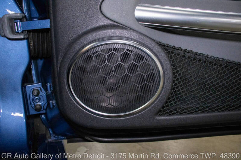 2005 Chrysler Crossfire Limited