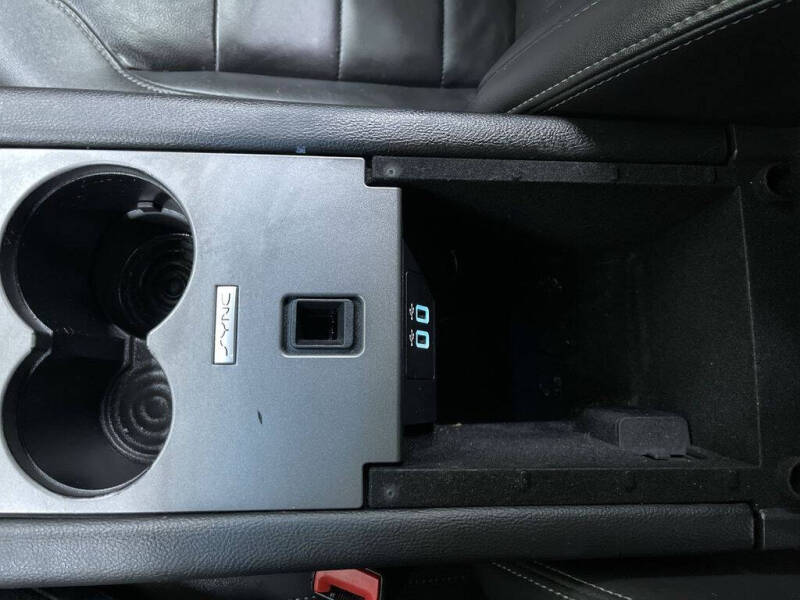 2019 Ford Taurus SEL