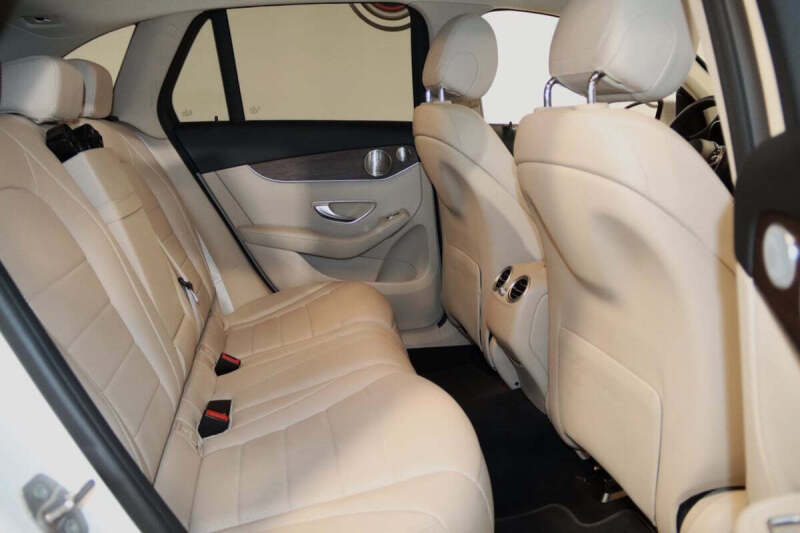 2021 Mercedes-Benz GLC GLC 300 4MATIC