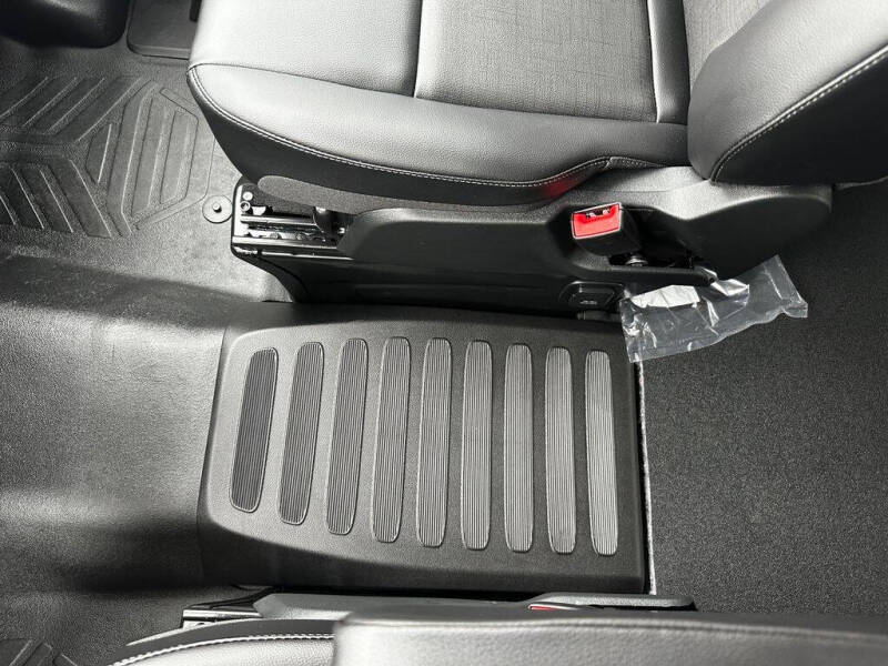 2025 Ford Transit 250