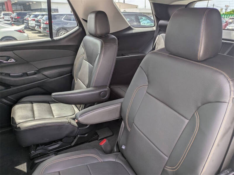 2021 Chevrolet Traverse Premier