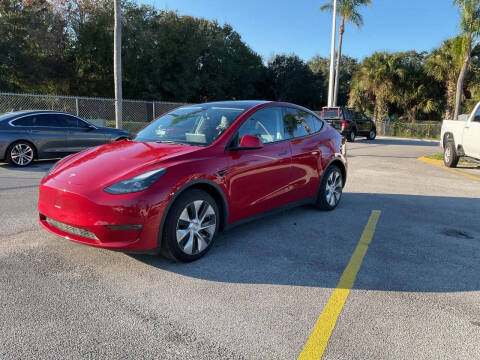 2023 Tesla Model Y Long Range