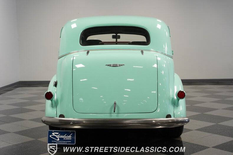 1937 Chevrolet Master Deluxe