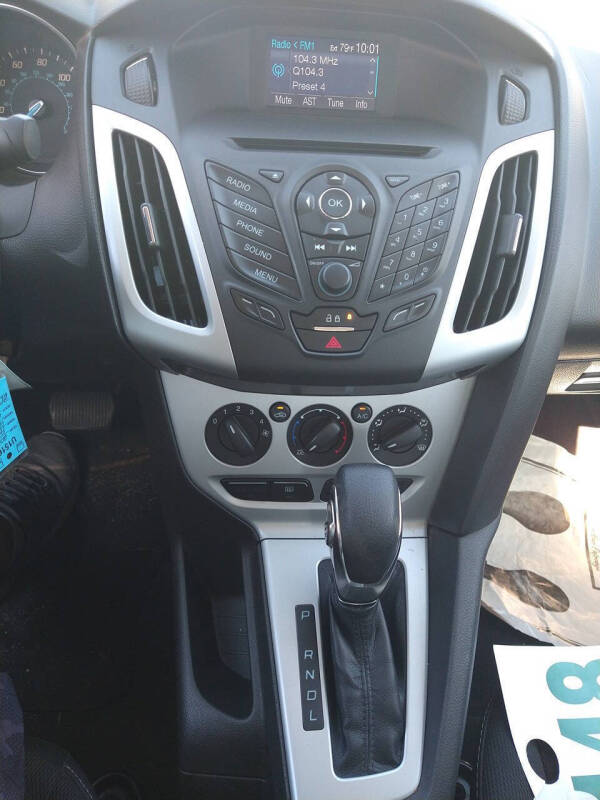 2013 Ford Focus SE