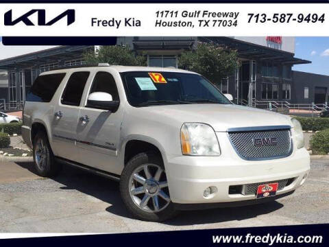 2012 GMC Yukon XL for sale at FREDY KIA USED CARS in Houston TX