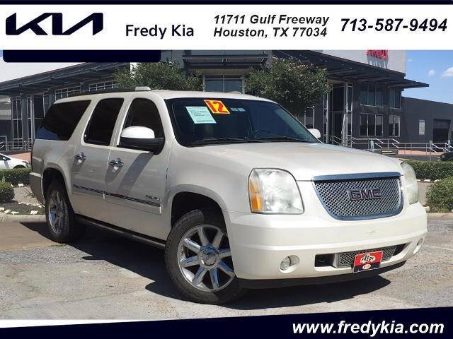 2012 GMC Yukon XL for sale at Fredy Cars on West 43rd in Houston TX