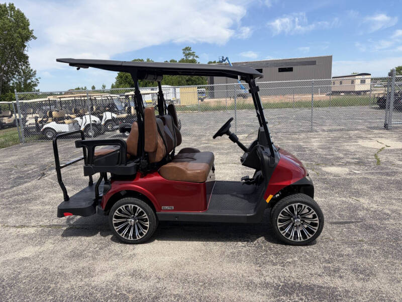 2026 E-Z-GO RXV 4