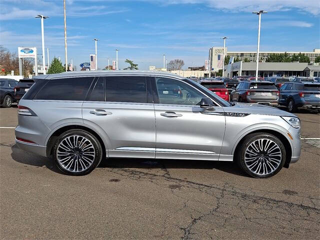 2023 Lincoln Aviator Black Label