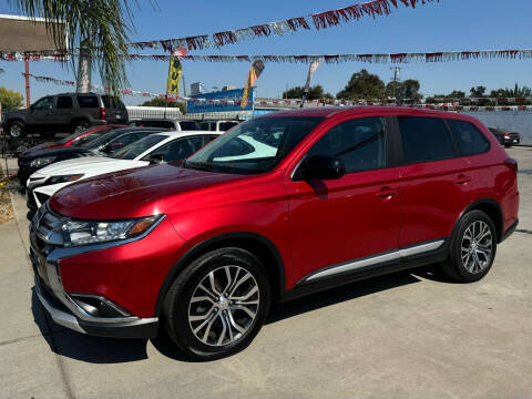 2018 Mitsubishi Outlander for sale at Fat City Auto Sales in Stockton CA