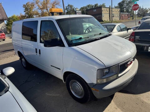 2000 GMC Safari for sale at Daryl's Auto Service in Chamberlain SD