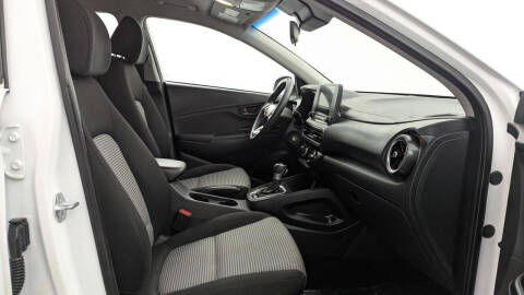 2023 Hyundai Kona SE