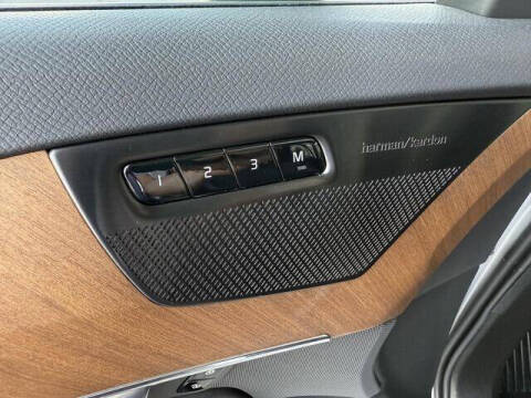 2024 Volvo XC90 B6 Plus Bright Theme 7P