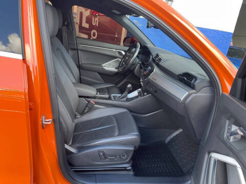 2019 Audi Q3 quattro Premium Plus 45 TFSI