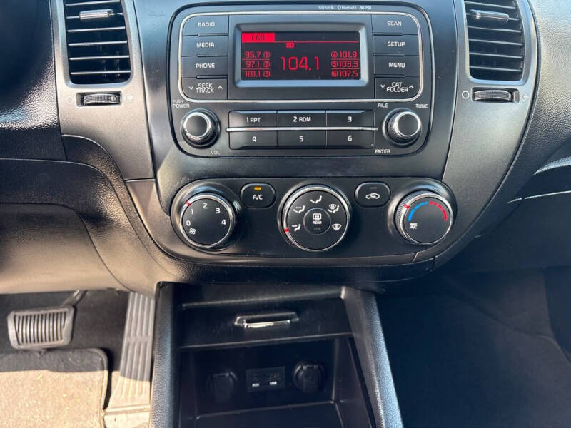 2014 Kia Forte LX
