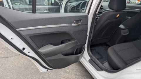 2020 Hyundai Elantra