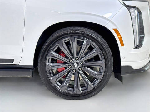 2025 Cadillac Escalade-V ESV