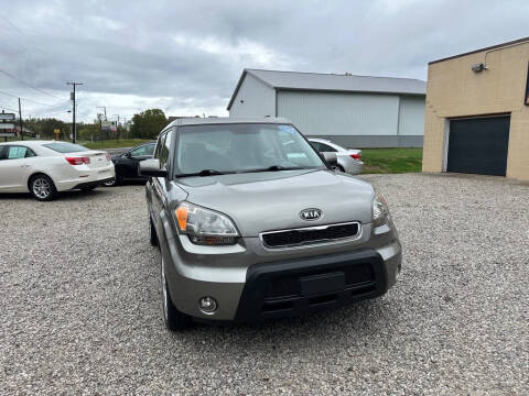 2010 Kia Soul +