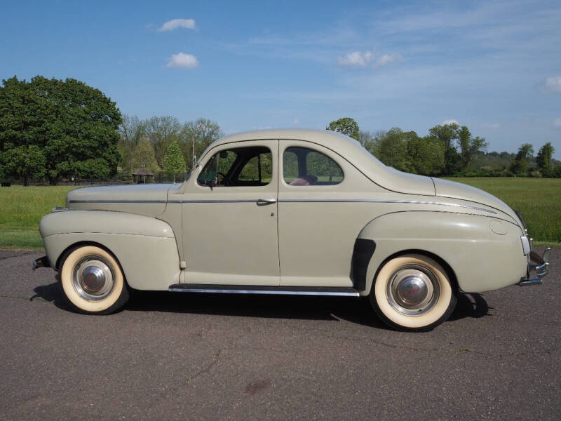 1941 Ford Deluxe