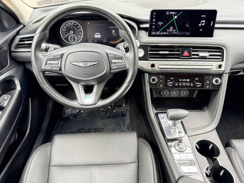 2025 Genesis G70