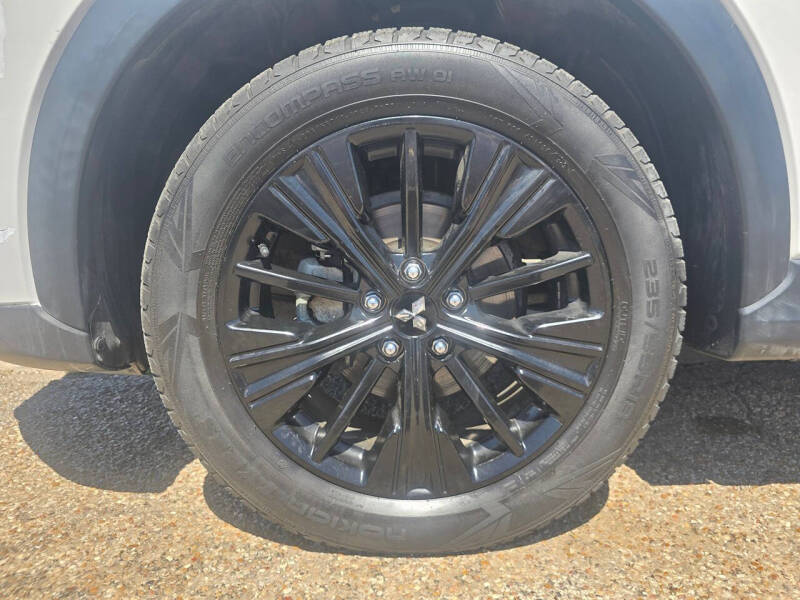 2018 Mitsubishi Eclipse Cross LE