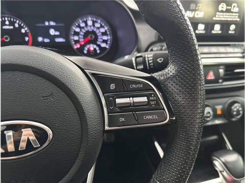 2021 Kia Forte GT Line