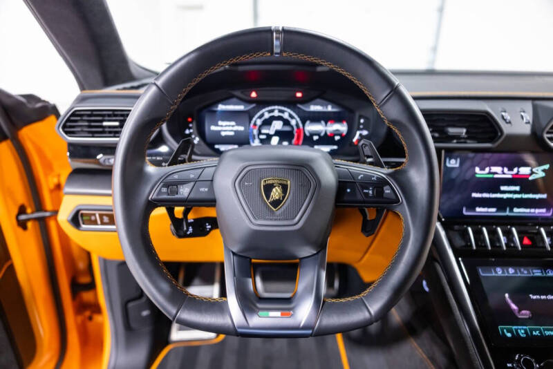 2024 Lamborghini Urus S