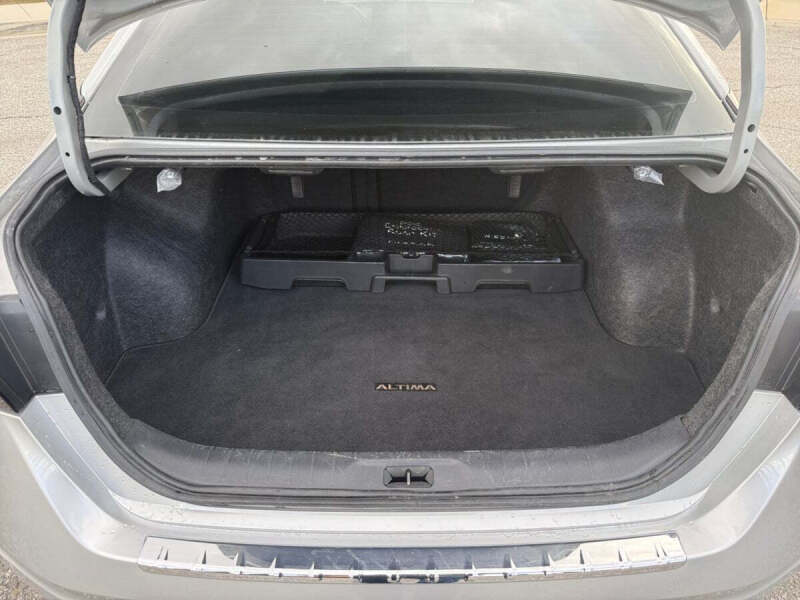 2023 Nissan Altima 2.5 SV