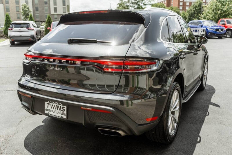 2022 Porsche Macan