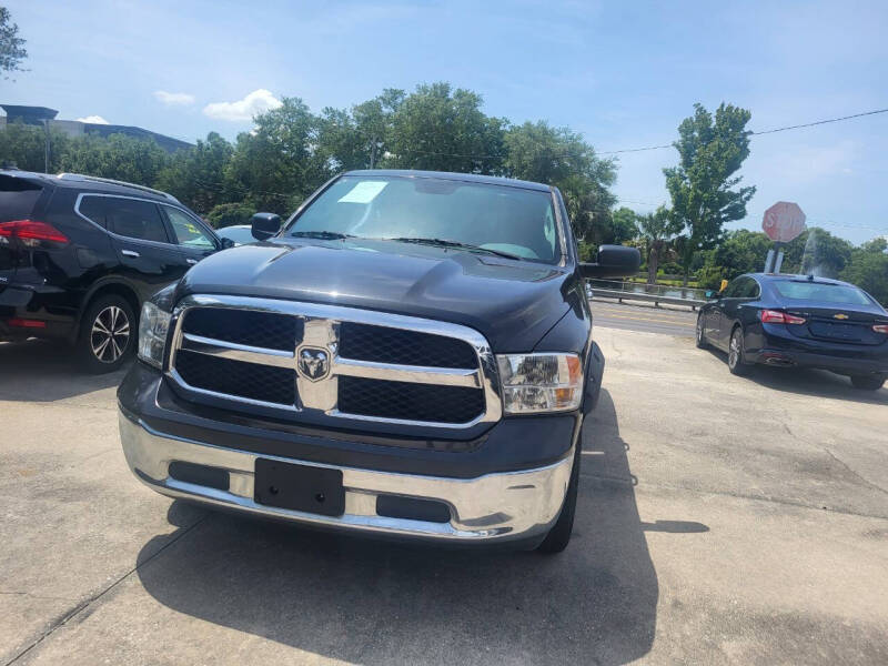 2017 RAM 1500 SLT