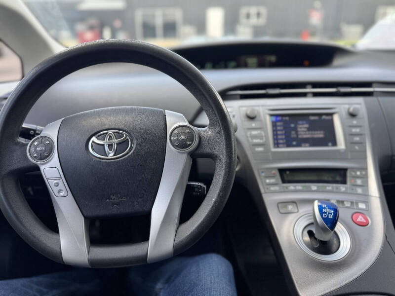 2014 Toyota Prius Two