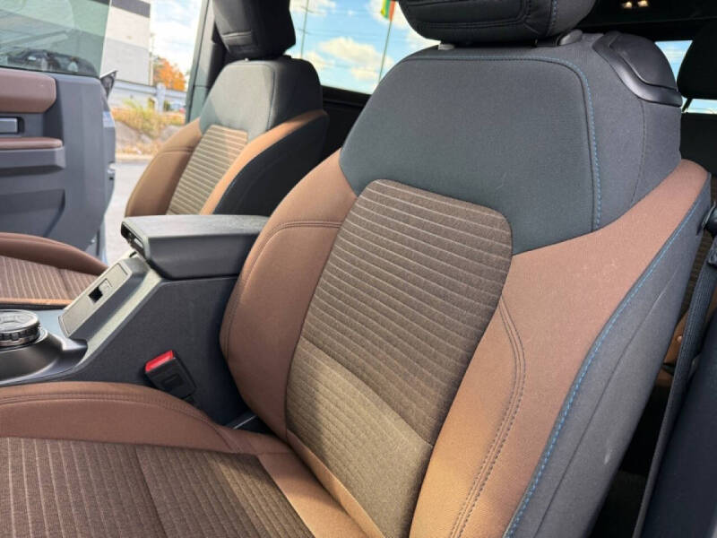 2023 Ford Bronco Outer Banks