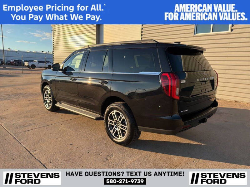 2026 Ford Expedition Active