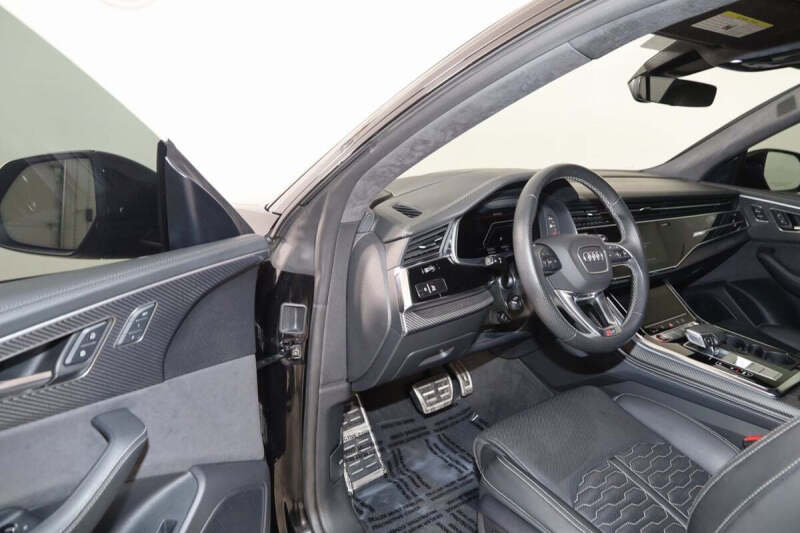 2023 Audi RS Q8 4.0T quattro