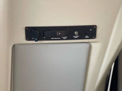 2002 Winnebago Rialta