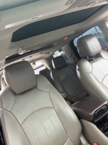 2016 GMC Acadia Denali