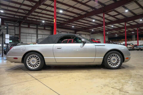 2004 Ford Thunderbird Deluxe
