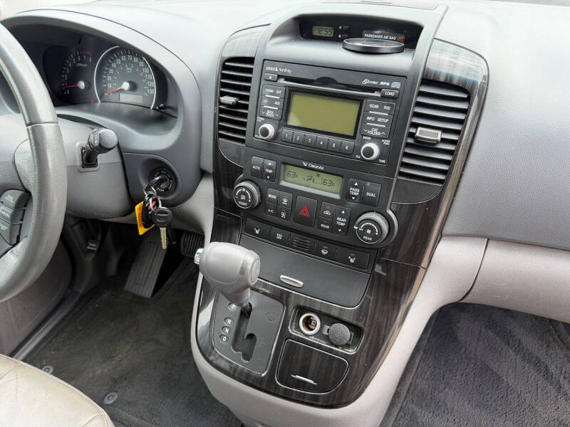 2011 Kia Sedona EX