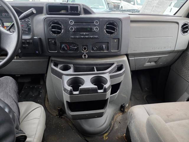 2014 Ford E-Series E-150