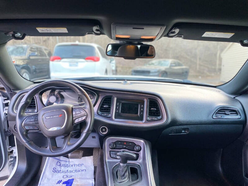 2016 Dodge Challenger SXT