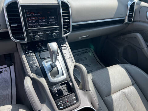 2012 Porsche Cayenne Tiptronic