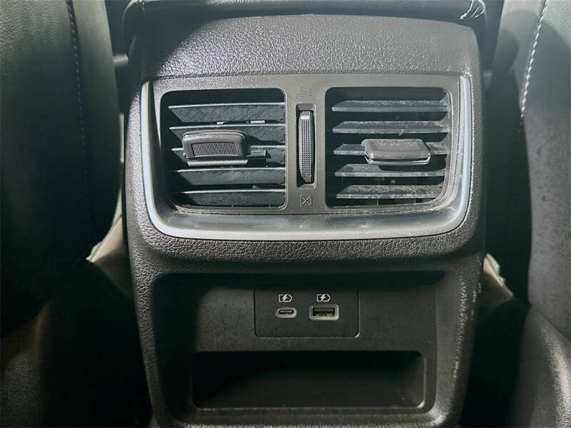 2022 Infiniti QX50 Essential