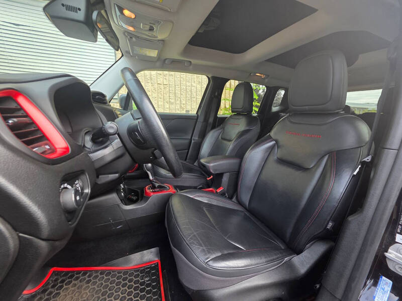 2015 Jeep Renegade Trailhawk